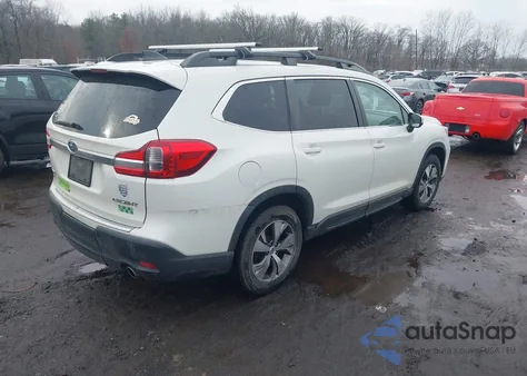 2020 Subaru Ascent Premium из США, поврежденный, VIN 4S4WMAFD8L3425155